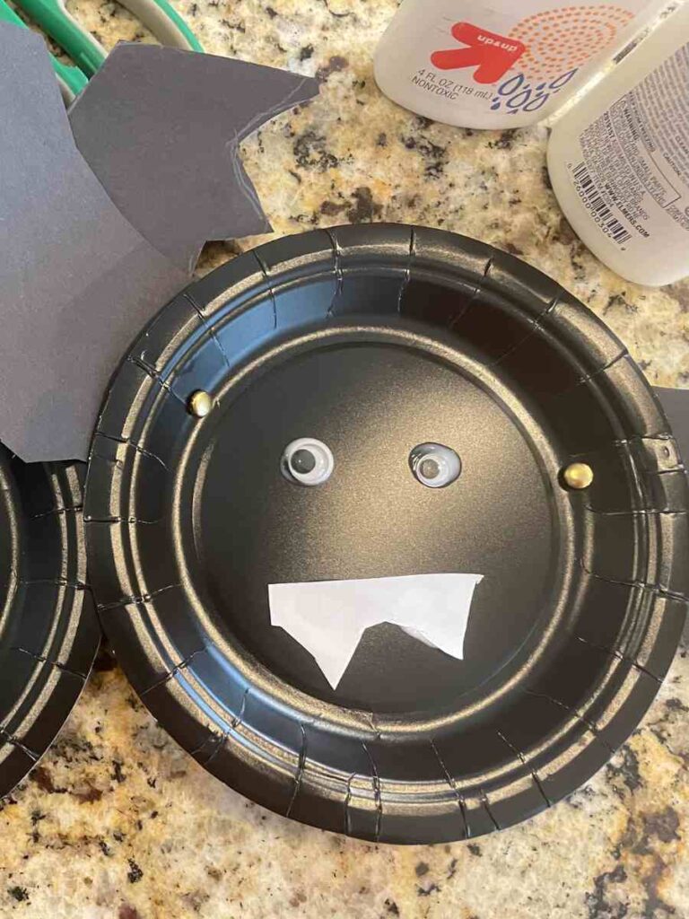 Preschool Paper Plate Halloween Crafts